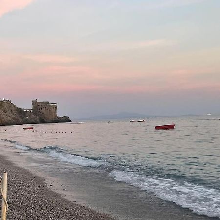 Appartamento 10 M Dal Mare Casa Da Zia Lena Maiori Eksteriør bilde